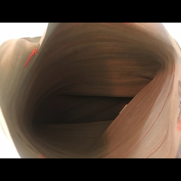 FABULOUS 🌴🎉 ZipIt bag - Picture 5 of 6